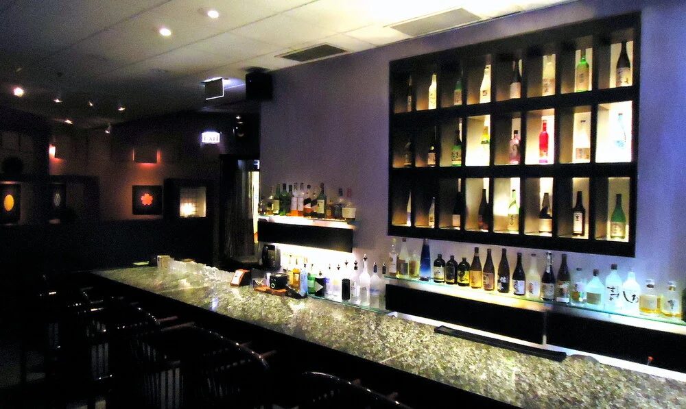  The bar at Murasaki Sake Lounge 